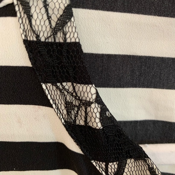 ANN TAYLOR Blouse - Picture 6 of 6